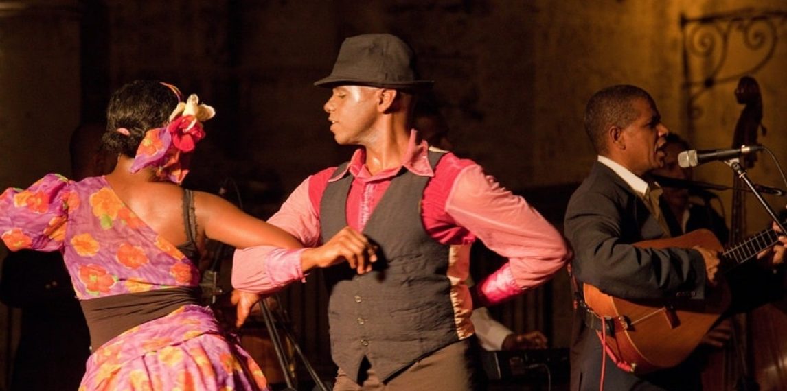 salsa_cubana-bursa-dans-kursu